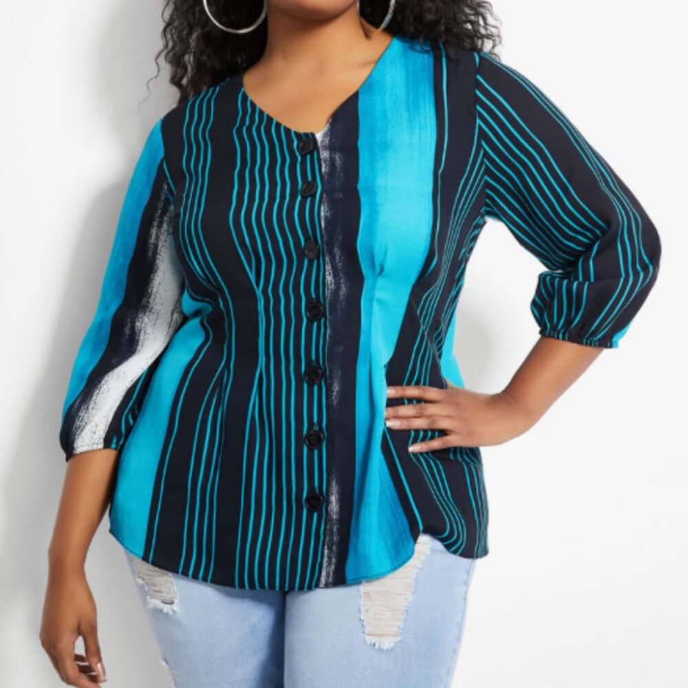 26/28W-  STRIPED PLEATED CHIFFON BUTTON-UP
